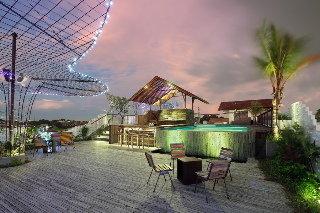 Prani Legian Hotel Екстериор снимка