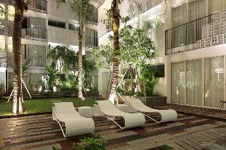 Prani Legian Hotel Екстериор снимка